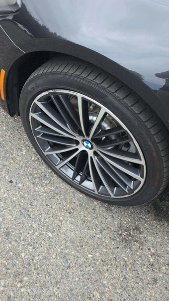 2023 BMW 5 Series Sedan 530i - miniatura 33