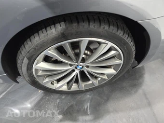 2023 BMW 5 Series Sedan 530i - miniatura 11