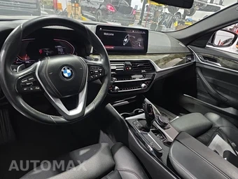 2023 BMW 5 Series Sedan 530i - miniatura 14