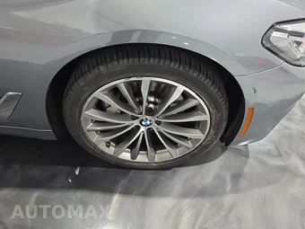 2023 BMW 5 Series Sedan 530i - miniatura 9