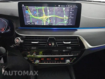 2023 BMW 5 Series Sedan 530i - miniatura 11