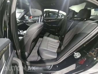 2023 BMW 5 Series Sedan 530i - miniatura 13