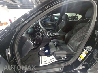 2023 BMW 5 Series Sedan 530i - miniatura 6