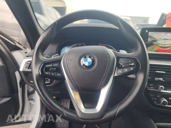 2023 BMW 5 Series Sedan 530i - miniatura 10