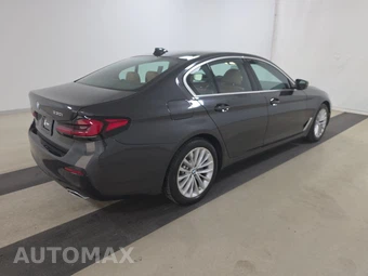 2023 BMW 5 Series Sedan 530i - miniatura 4