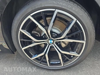 2023 BMW 5 Series Sedan 530i xDrive M SPORT LINE - miniatura 11