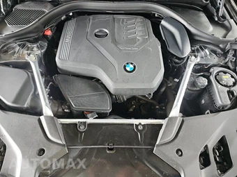 2023 BMW 5 Series Sedan 530i xDrive M SPORT LINE - miniatura 15