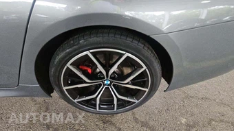 2023 BMW 5 Series Sedan 530i xDrive M SPORT LINE - miniatura 21