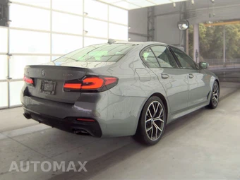 2023 BMW 5 Series Sedan 530i xDrive M SPORT LINE - miniatura 4