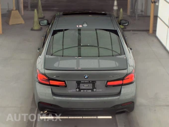 2023 BMW 5 Series Sedan 530i xDrive M SPORT LINE - miniatura 5