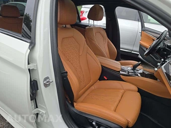2023 BMW 5 Series Sedan 530i xDrive M SPORT LINE - miniatura 18