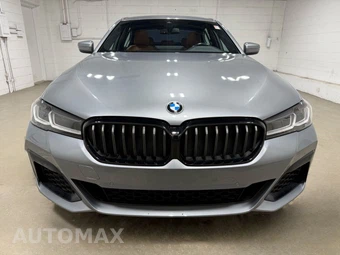 2023 BMW 5 Series Sedan 530i xDrive M SPORT LINE - miniatura 2