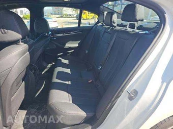 2023 BMW 5 Series Sedan 530i xDrive M SPORT LINE - miniatura 14