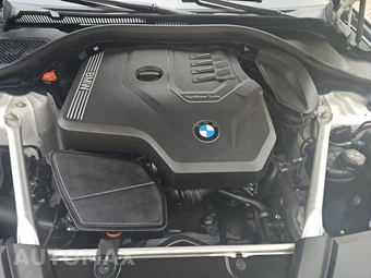 2023 BMW 5 Series Sedan 530i xDrive - miniatura 16