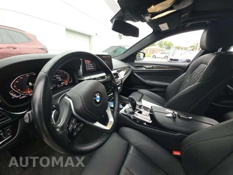 2023 BMW 5 Series Sedan 530i xDrive - miniatura 10