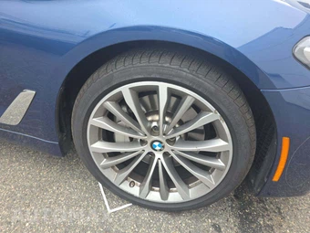 2023 BMW 5 Series Sedan 530i xDrive - miniatura 21