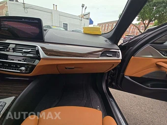 2023 BMW 5 Series Sedan 530i xDrive - miniatura 19