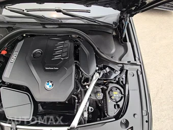 2023 BMW 5 Series Sedan 530i xDrive - miniatura 21
