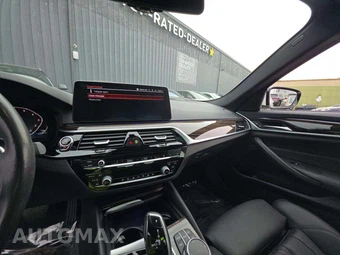 2023 BMW 5 Series Sedan 530i xDrive - miniatura 10