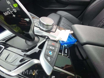 2023 BMW 5 Series Sedan 530i xDrive - miniatura 8
