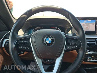 2023 BMW 5 Series Sedan 530i xDrive - miniatura 10