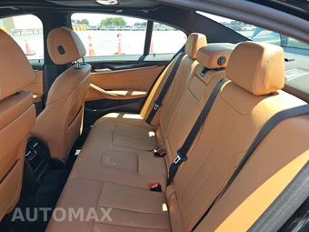 2023 BMW 5 Series Sedan 530i xDrive - miniatura 13
