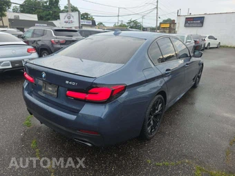 2023 BMW 5 Series Sedan 540i M SPORT LINE - miniatura 3