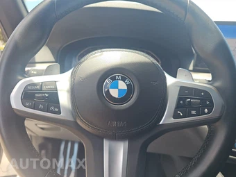 2023 BMW 5 Series Sedan 540i M SPORT LINE - miniatura 10