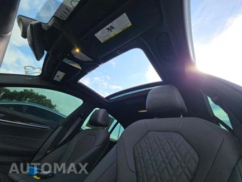2023 BMW 5 Series Sedan 540i xDrive M SPORT LINE - miniatura 11