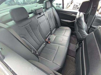 2023 BMW 5 Series Sedan 540i xDrive M SPORT LINE - miniatura 17