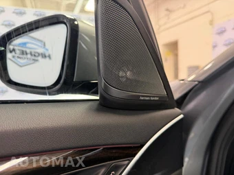 2023 BMW 5 Series Sedan 540i xDrive M SPORT LINE - miniatura 12