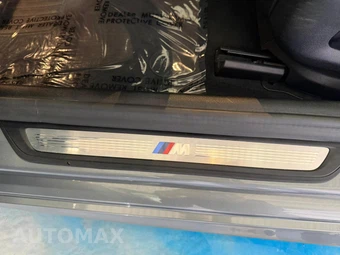 2023 BMW 5 Series Sedan 540i xDrive M SPORT LINE - miniatura 15
