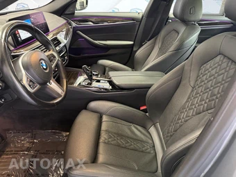 2023 BMW 5 Series Sedan 540i xDrive M SPORT LINE - miniatura 17