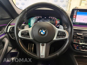 2023 BMW 5 Series Sedan 540i xDrive M SPORT LINE - miniatura 31