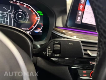 2023 BMW 5 Series Sedan 540i xDrive M SPORT LINE - miniatura 35