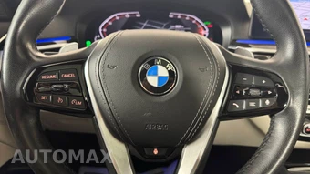 2023 BMW 5 Series Sedan 540i xDrive - miniatura 18