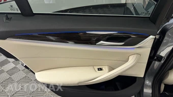 2023 BMW 5 Series Sedan 540i xDrive - miniatura 29
