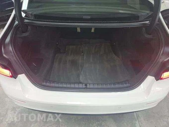 2023 BMW 5 Series Sedan 540i xDrive - miniatura 15
