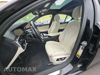2023 BMW 5 Series Sedan 540i xDrive - miniatura 6