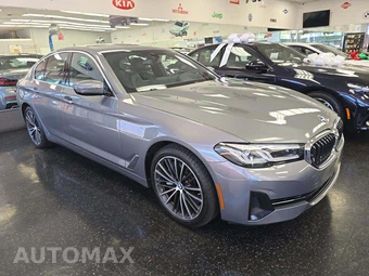 2023 BMW 5 Series Sedan 540i xDrive - miniatura 4