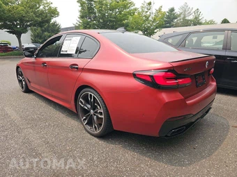 2023 BMW 5 Series Sedan M550i xDrive - miniatura 2