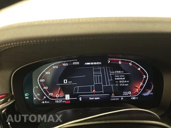 2023 BMW 5 Series Sedan M550i xDrive - miniatura 12