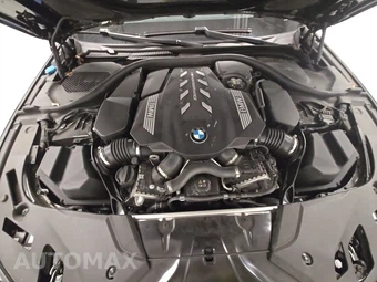 2023 BMW 5 Series Sedan M550i xDrive - miniatura 15