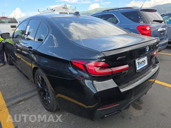 2023 BMW 5 Series Sedan M550i xDrive - miniatura 6