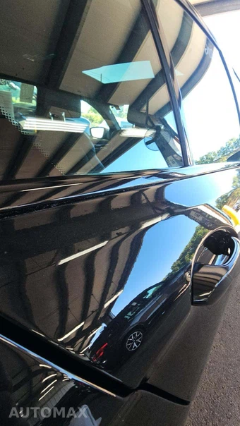 2023 BMW 5 Series Sedan M550i xDrive - miniatura 21