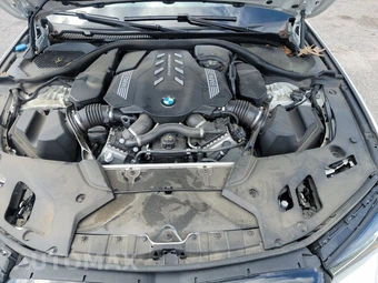 2023 BMW 5 Series Sedan M550i xDrive - miniatura 15