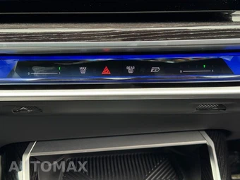 2023 BMW 7 Series Sedan 740i - miniatura 33