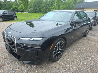 2023 BMW 7 Series Sedan 740i