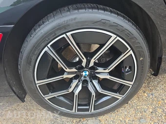 2023 BMW 7 Series Sedan 740i – miniatura 10