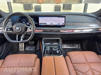 2023 BMW 7 Series Sedan 740i - miniatura 11